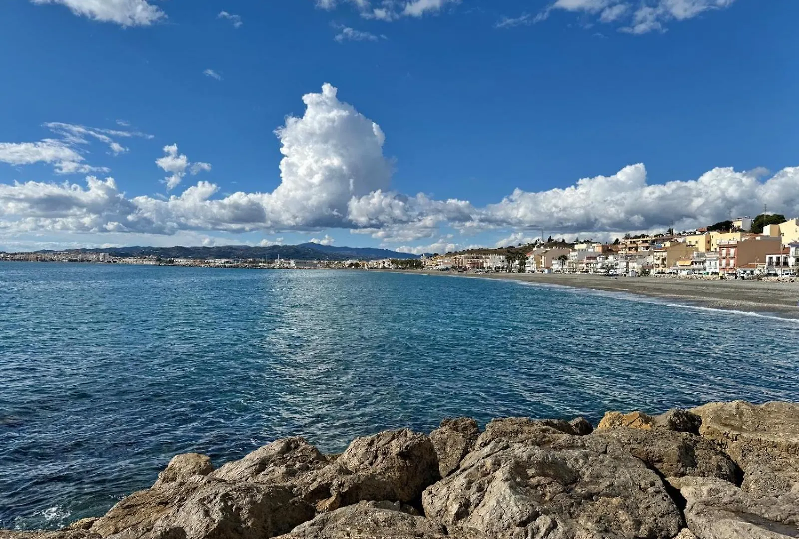 Сasa de vacaciones Villa Brisas del mar Caleta de Vélez